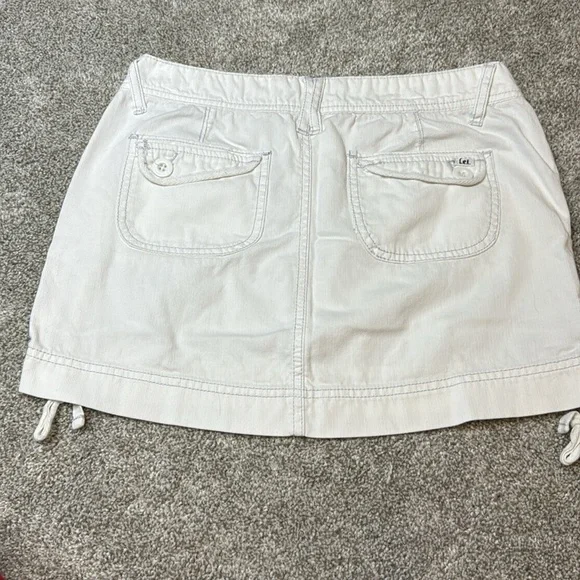 2 Vintage Corduroy Mini Skirts - Picture 8 of 9